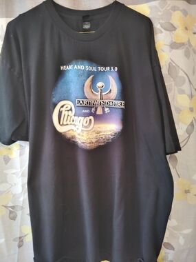Unk Black Earth, Wind & Fire x Chicago Heart and Soul Tour Tee